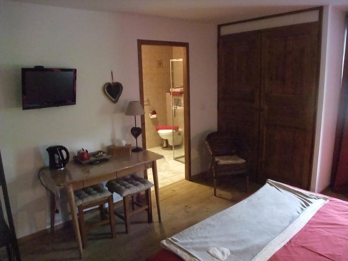 Le Domaine Du Grand Cellier Chambres D'Hotes En Savoie Tournon-sur-Rhône Kültér fotó